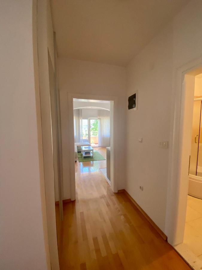 Jovana -- Porodicni Apartmani Igalo Herceg Novi Buitenkant foto