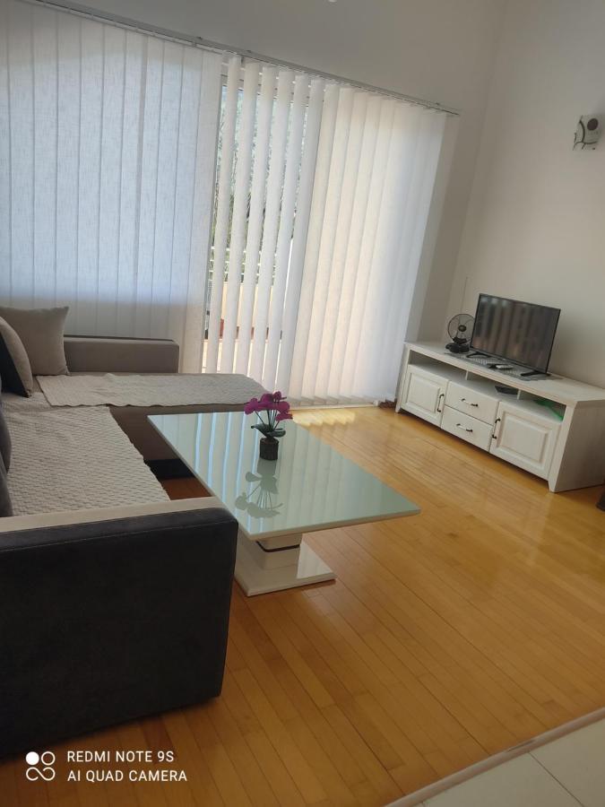 Jovana -- Porodicni Apartmani Igalo Herceg Novi Buitenkant foto